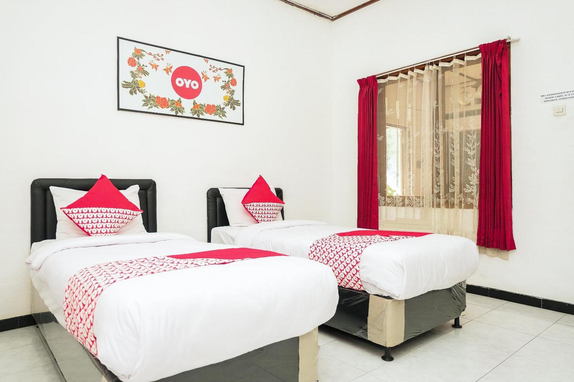 Oyo 353 Loesje Syariah 2* Malang