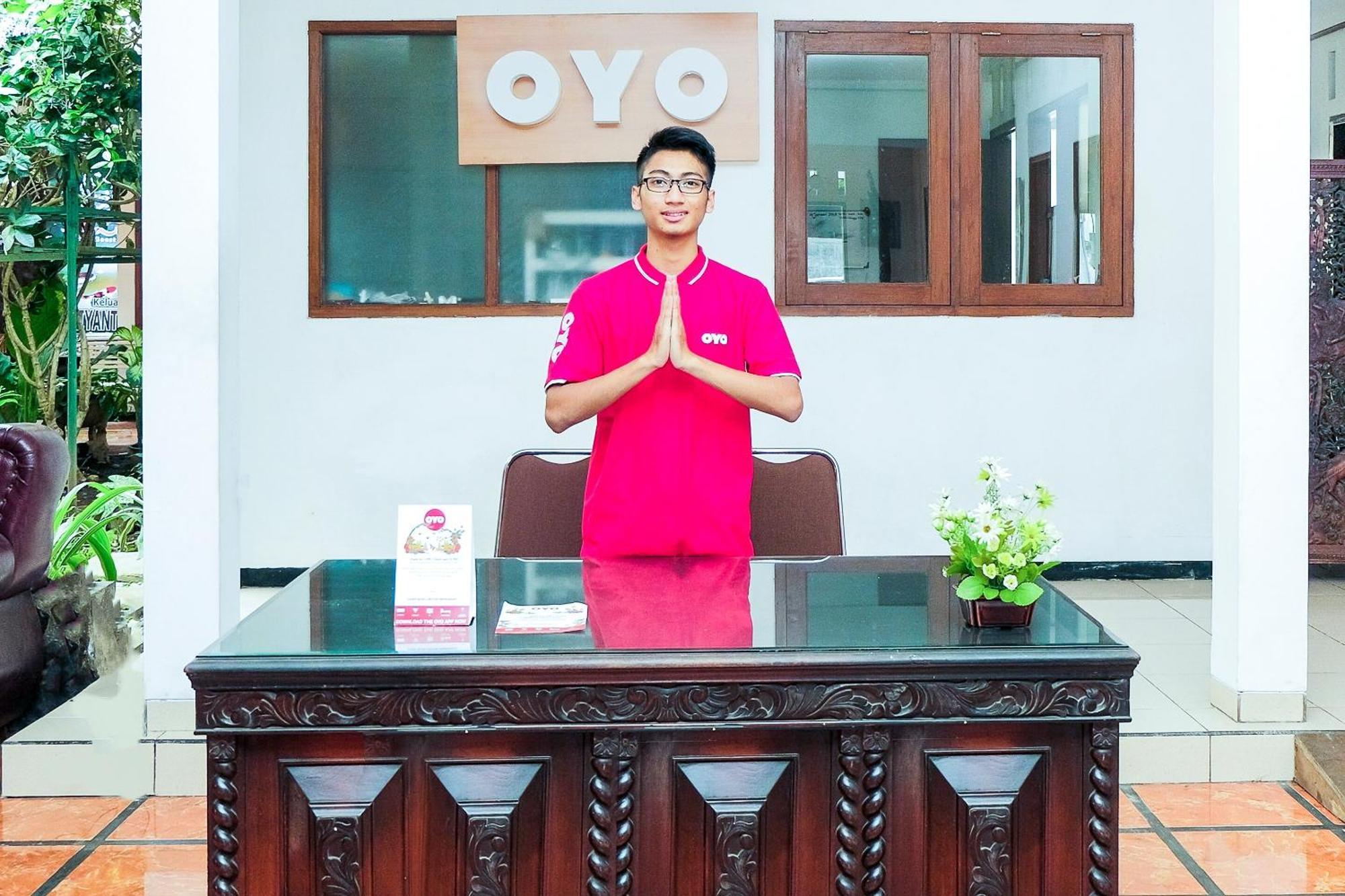 Super Oyo 353 Loesje Syariah